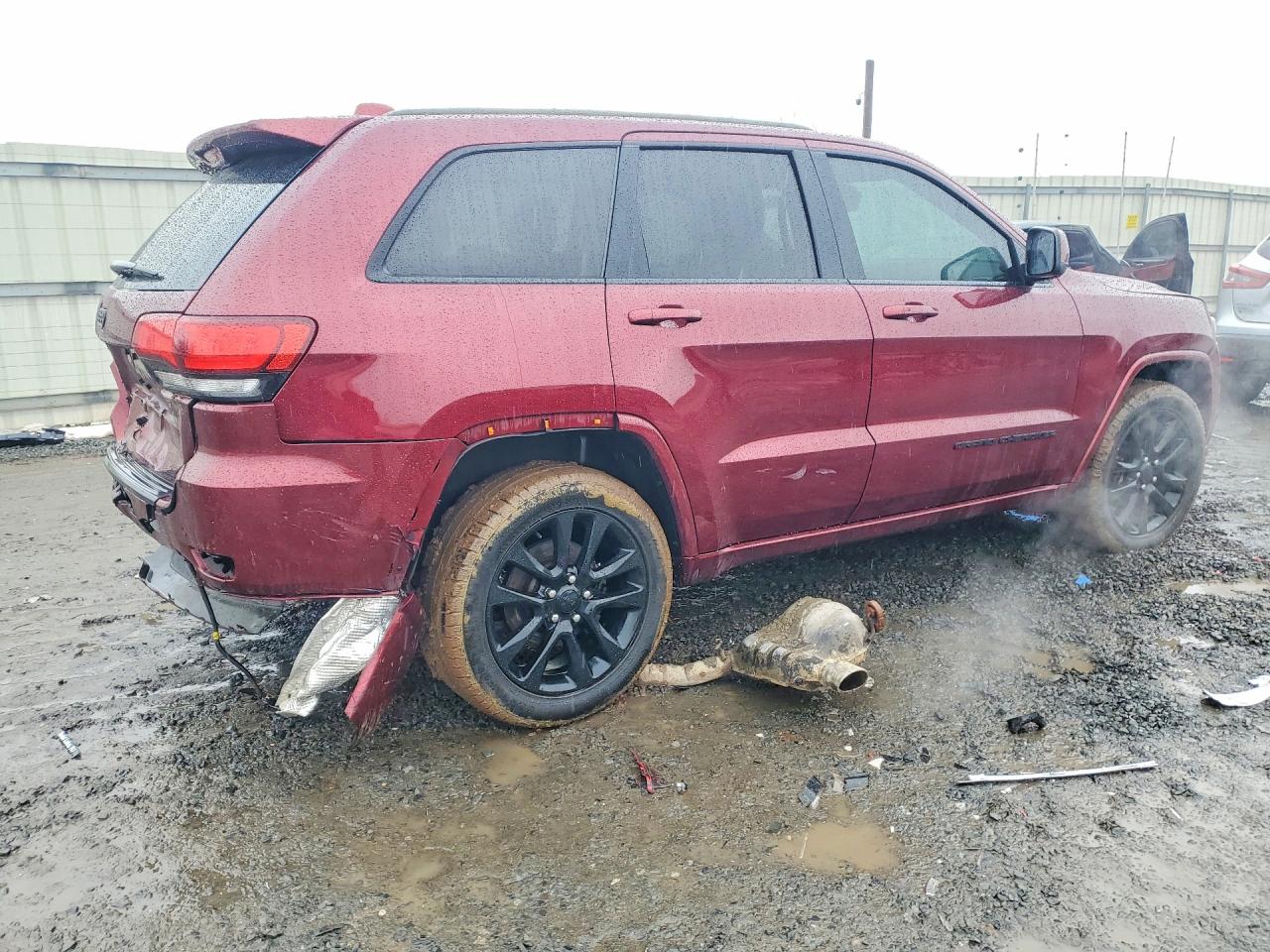2019 JEEP GRAND CHEROKEE LAREDO photo 5