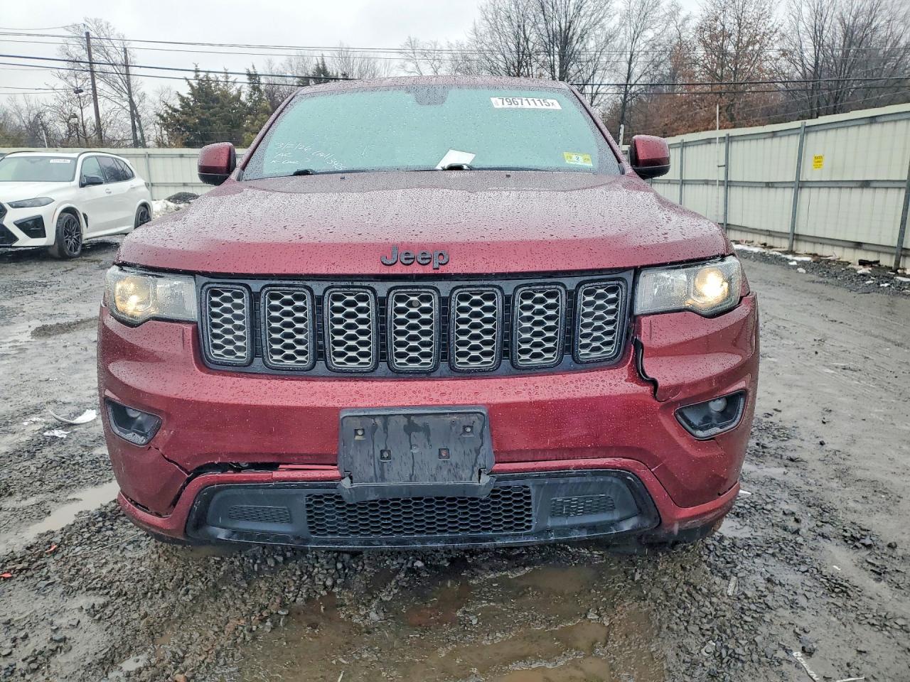 2019 JEEP GRAND CHEROKEE LAREDO photo 9