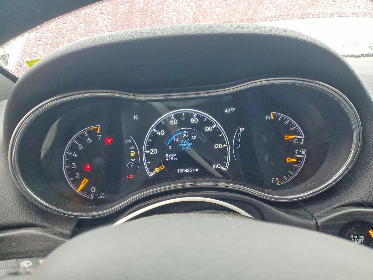 2019 JEEP GRAND CHEROKEE LAREDO photo 17