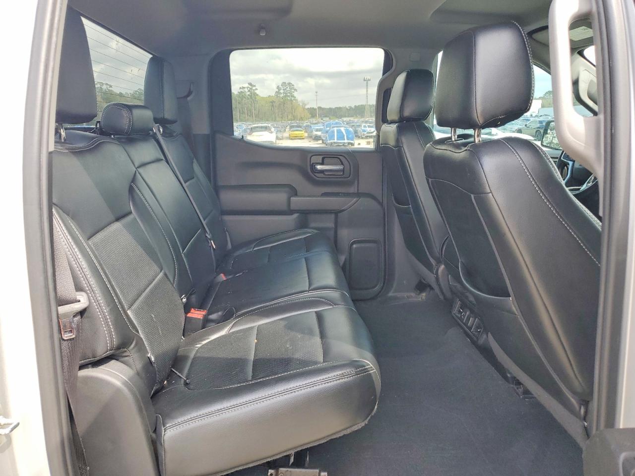 2021 CHEVROLET SILVERADO C1500 LT photo 19