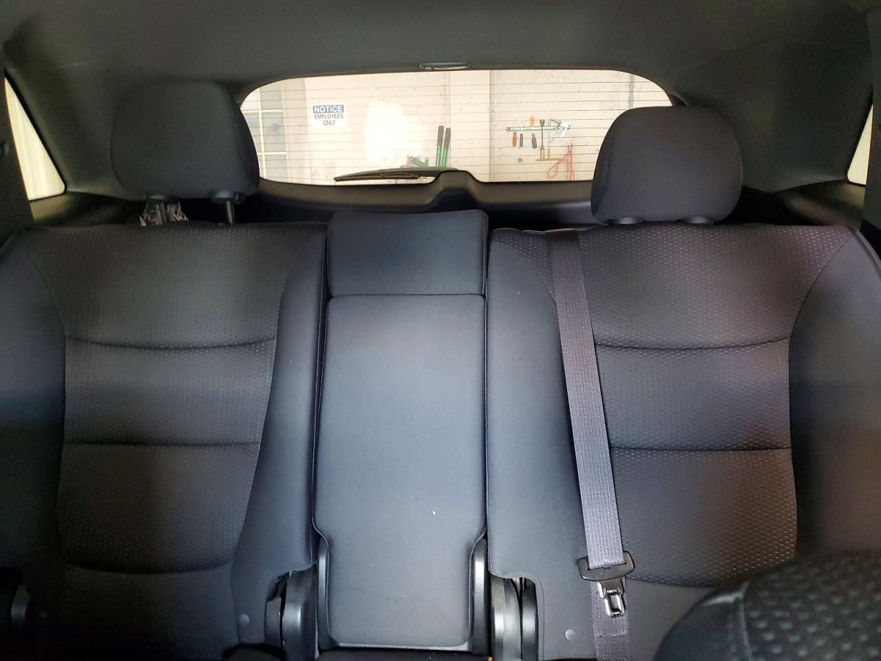 2011 KIA SORENTO LX photo 19