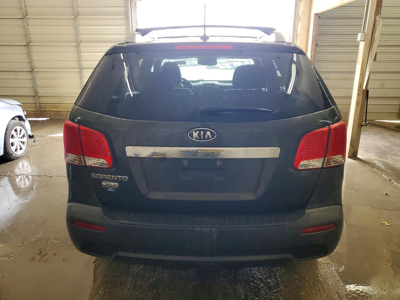 2011 KIA SORENTO LX photo 11