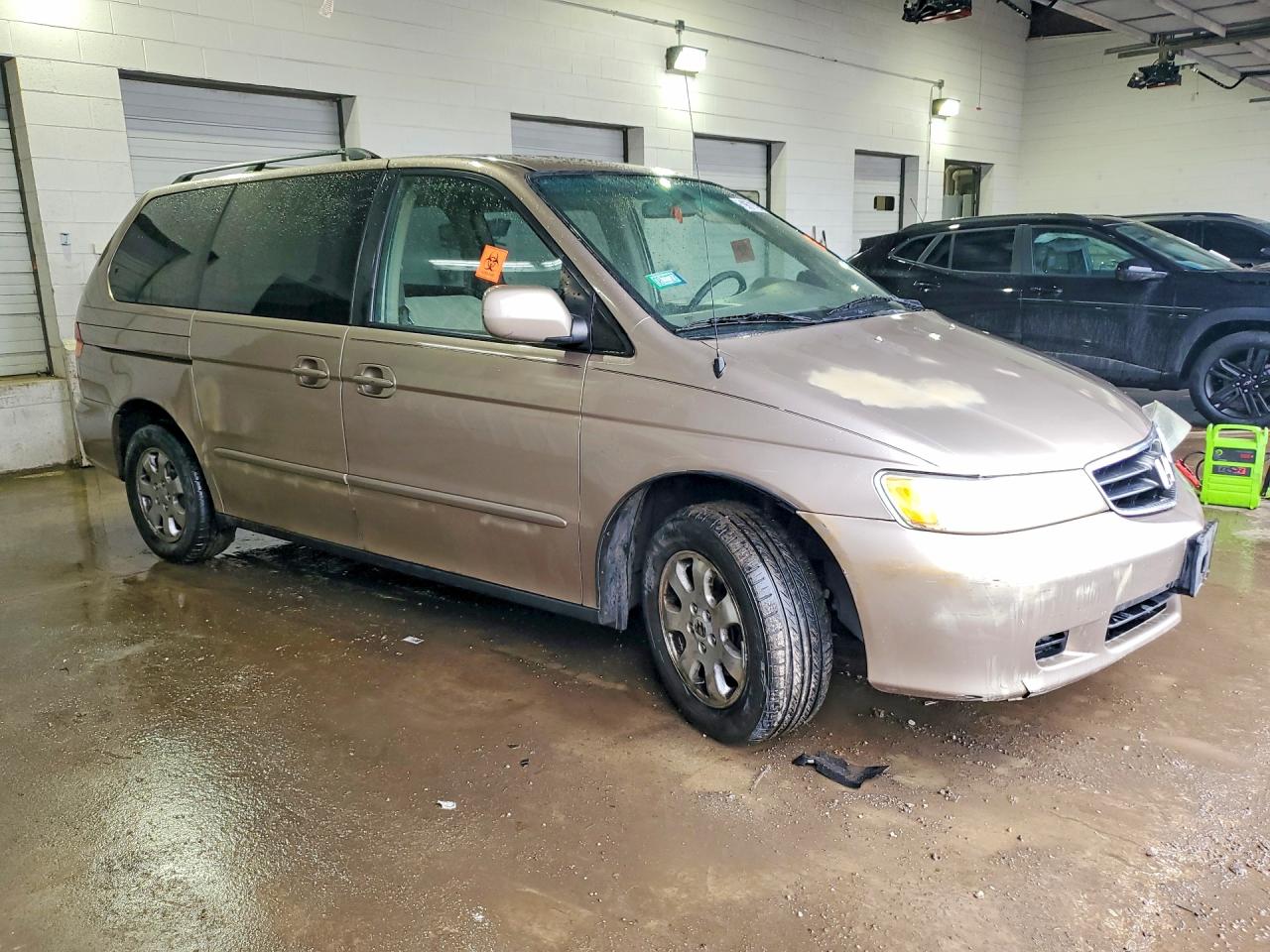 2004 HONDA ODYSSEY EX photo 4