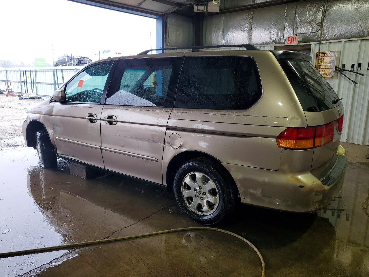 2004 HONDA ODYSSEY EX photo 2