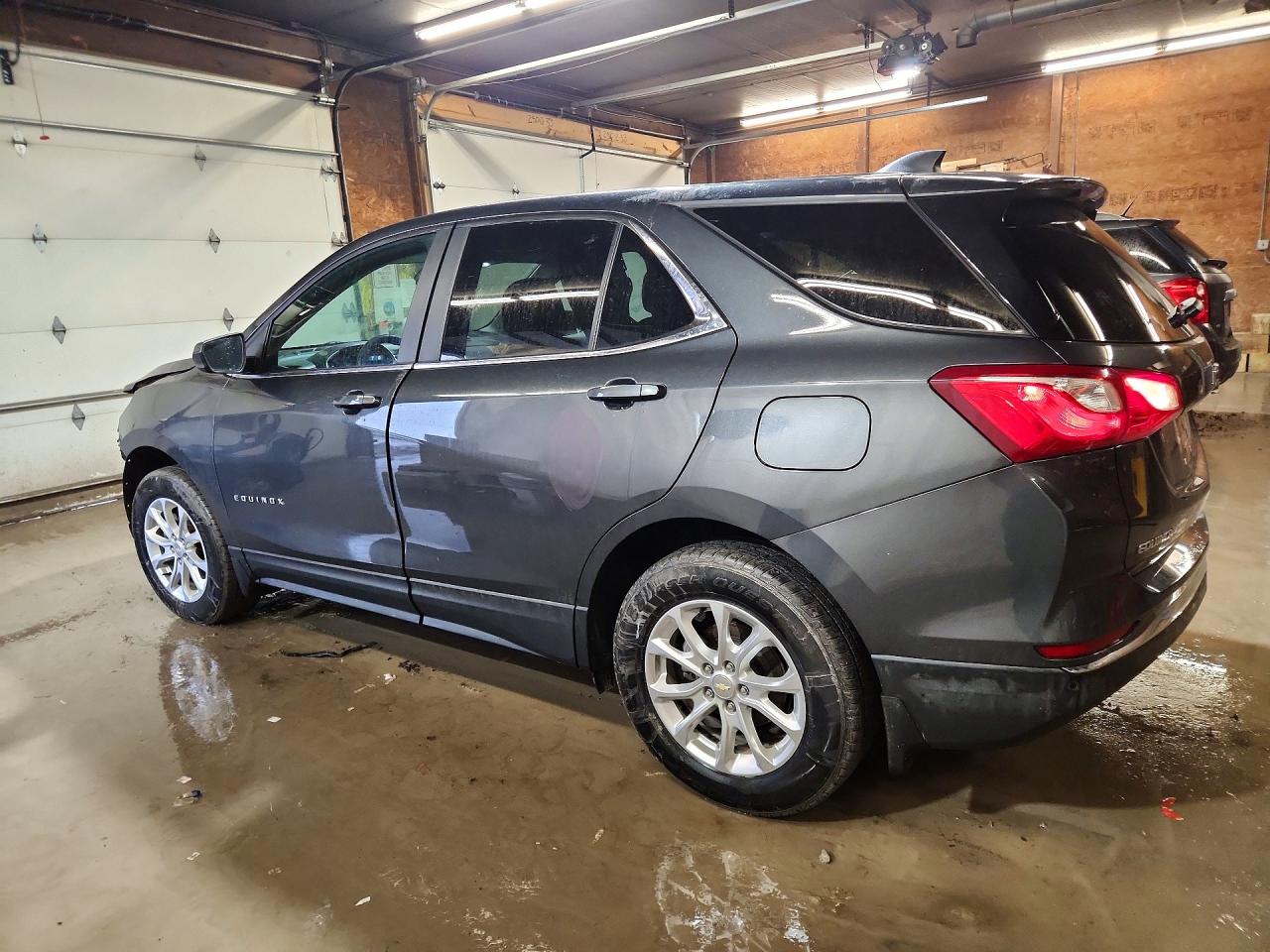 2021 CHEVROLET EQUINOX LT photo 3