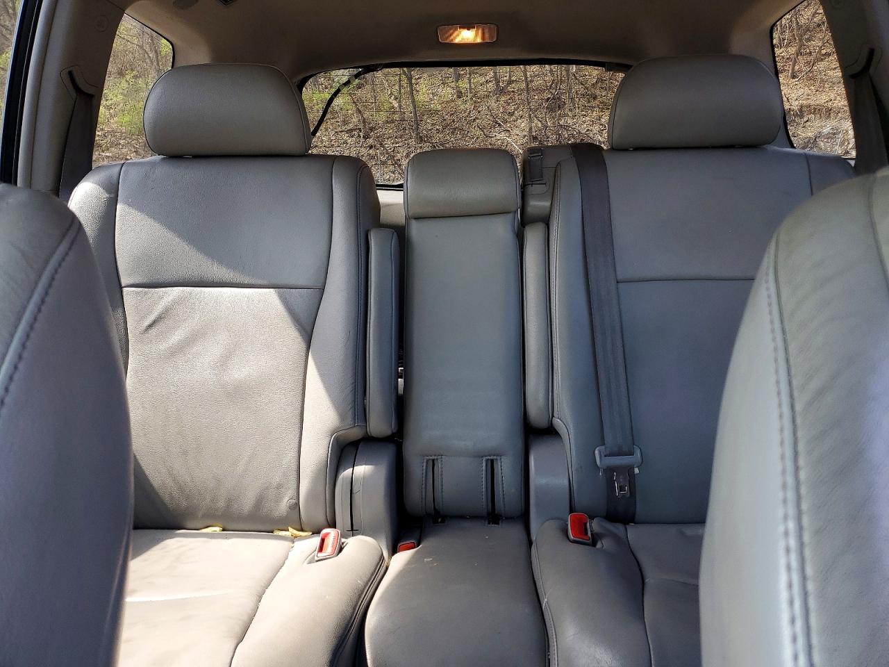 2010 TOYOTA HIGHLANDER LIMITED photo 10