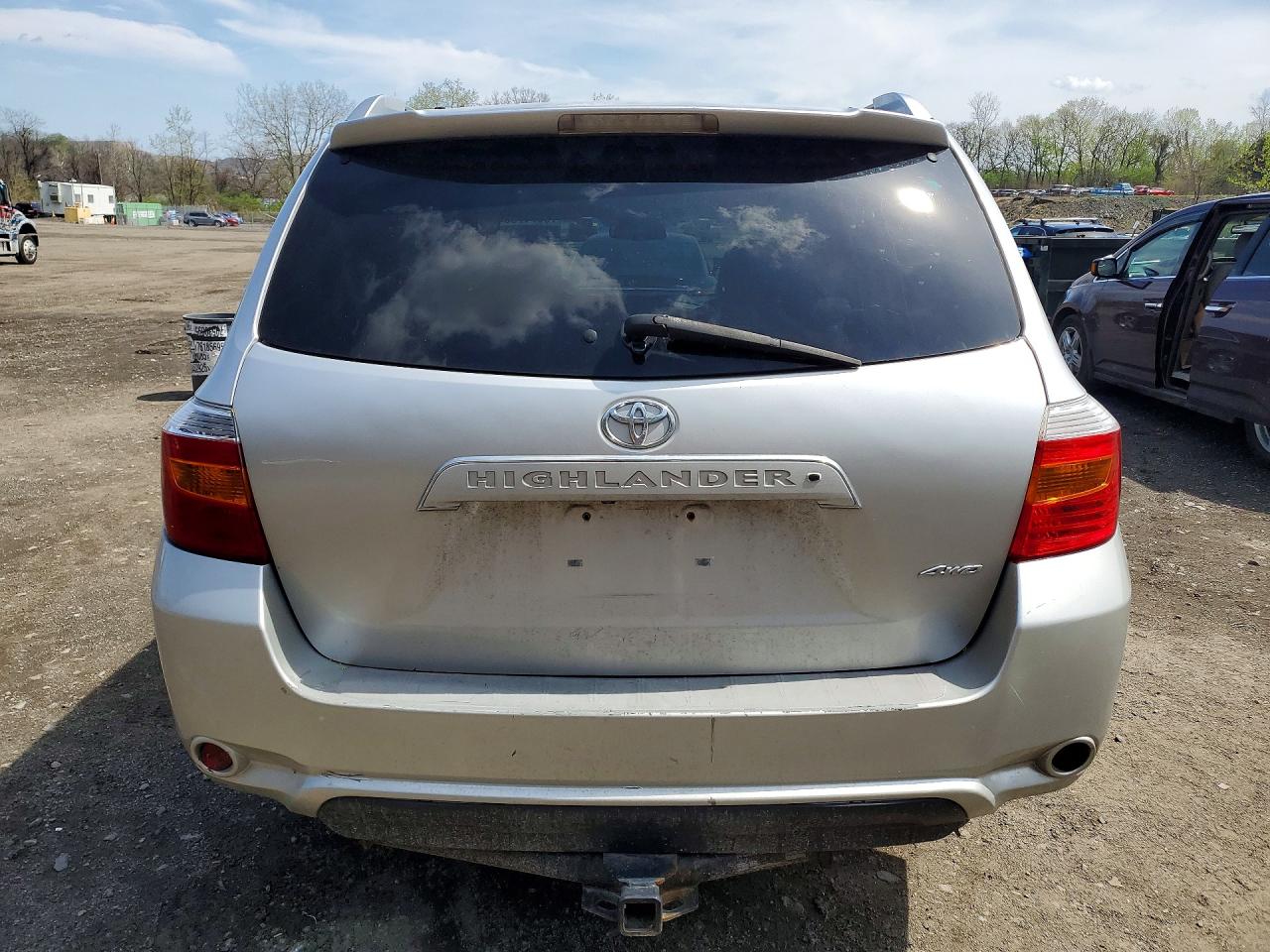 2010 TOYOTA HIGHLANDER LIMITED photo 6