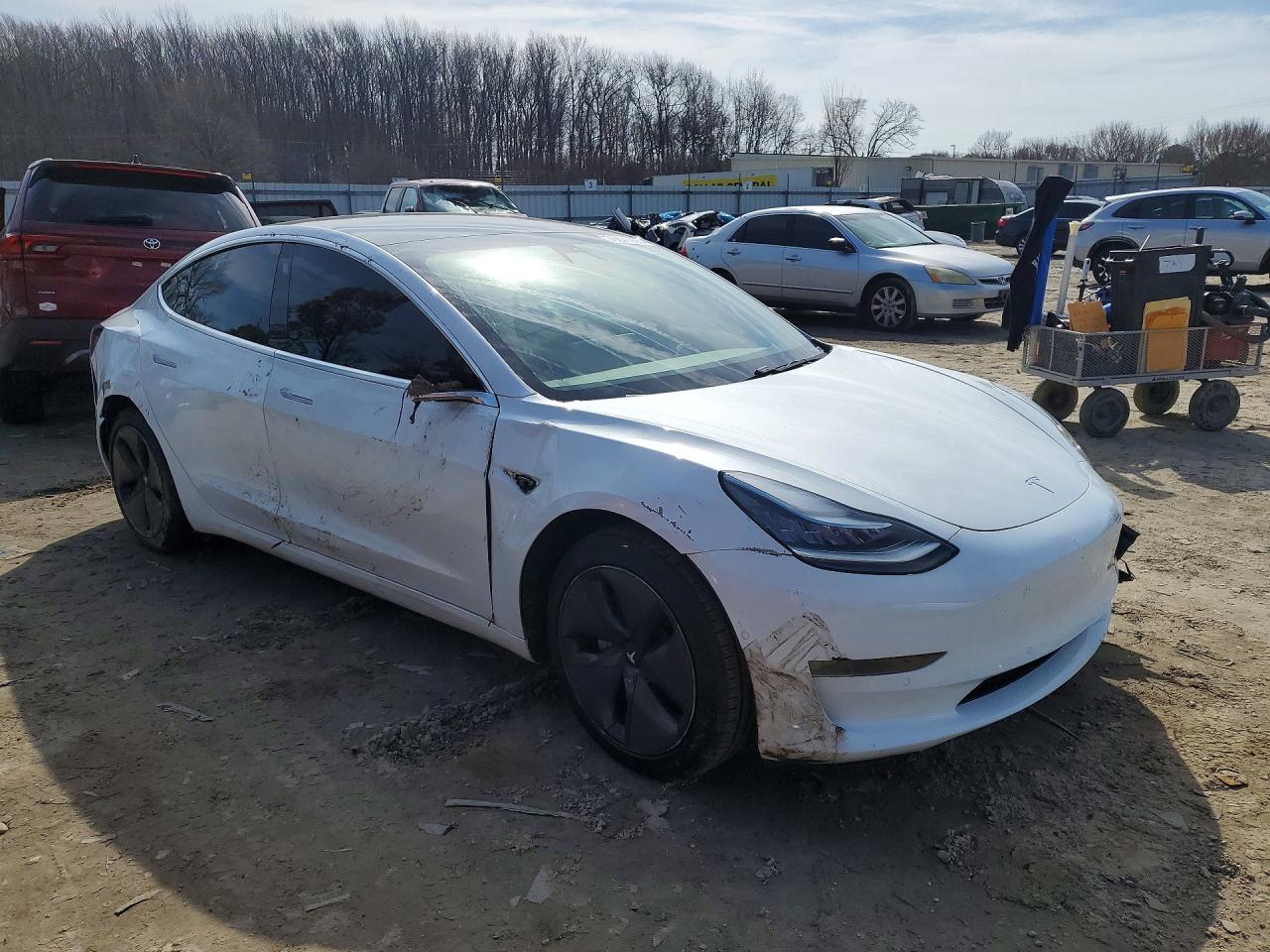 2020 TESLA MODEL 3 photo 4
