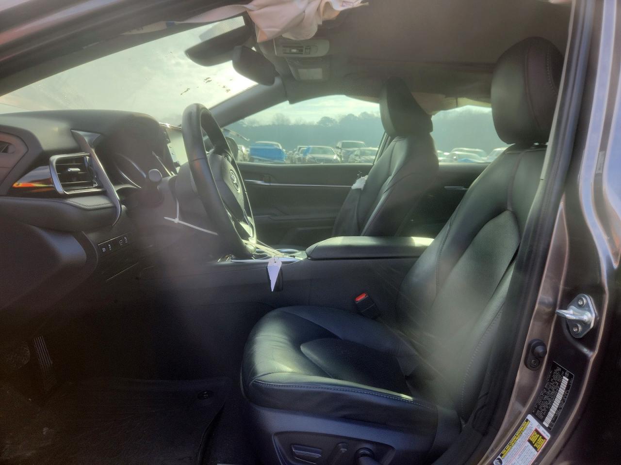 2023 TOYOTA CAMRY XLE V6 photo 19