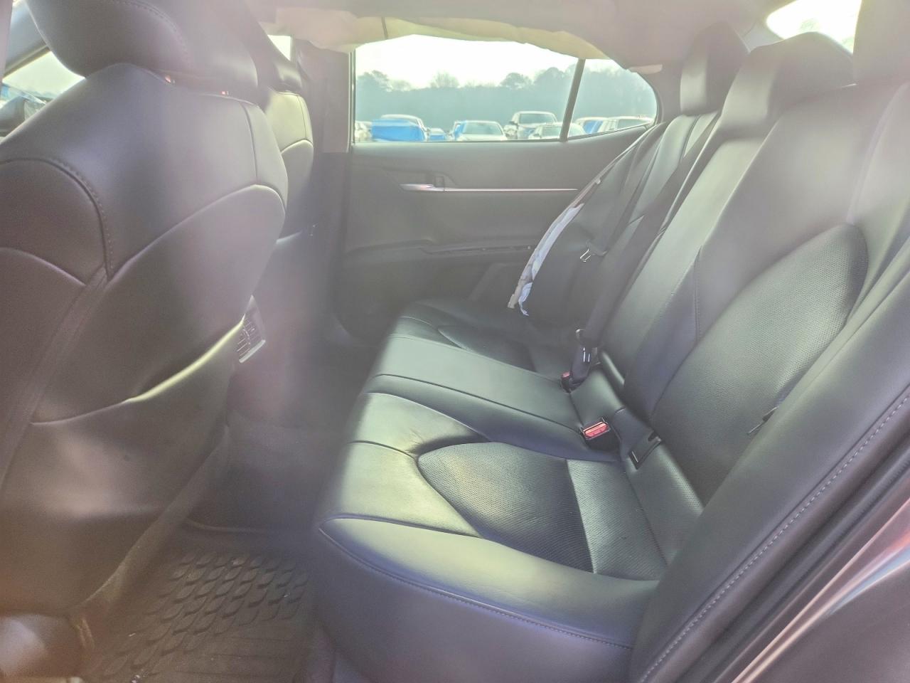 2023 TOYOTA CAMRY XLE V6 photo 28