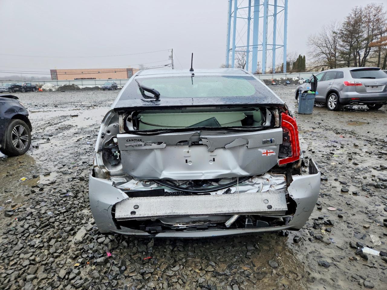 2013 TOYOTA PRIUS TWO photo 16
