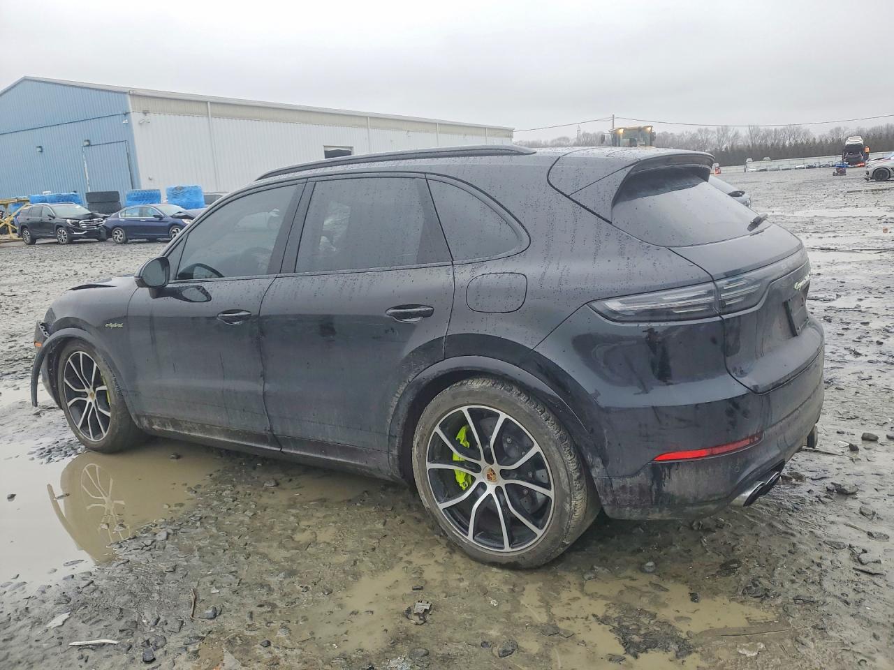 2023 PORSCHE CAYENNE TURBO S E-HYBRID photo 3