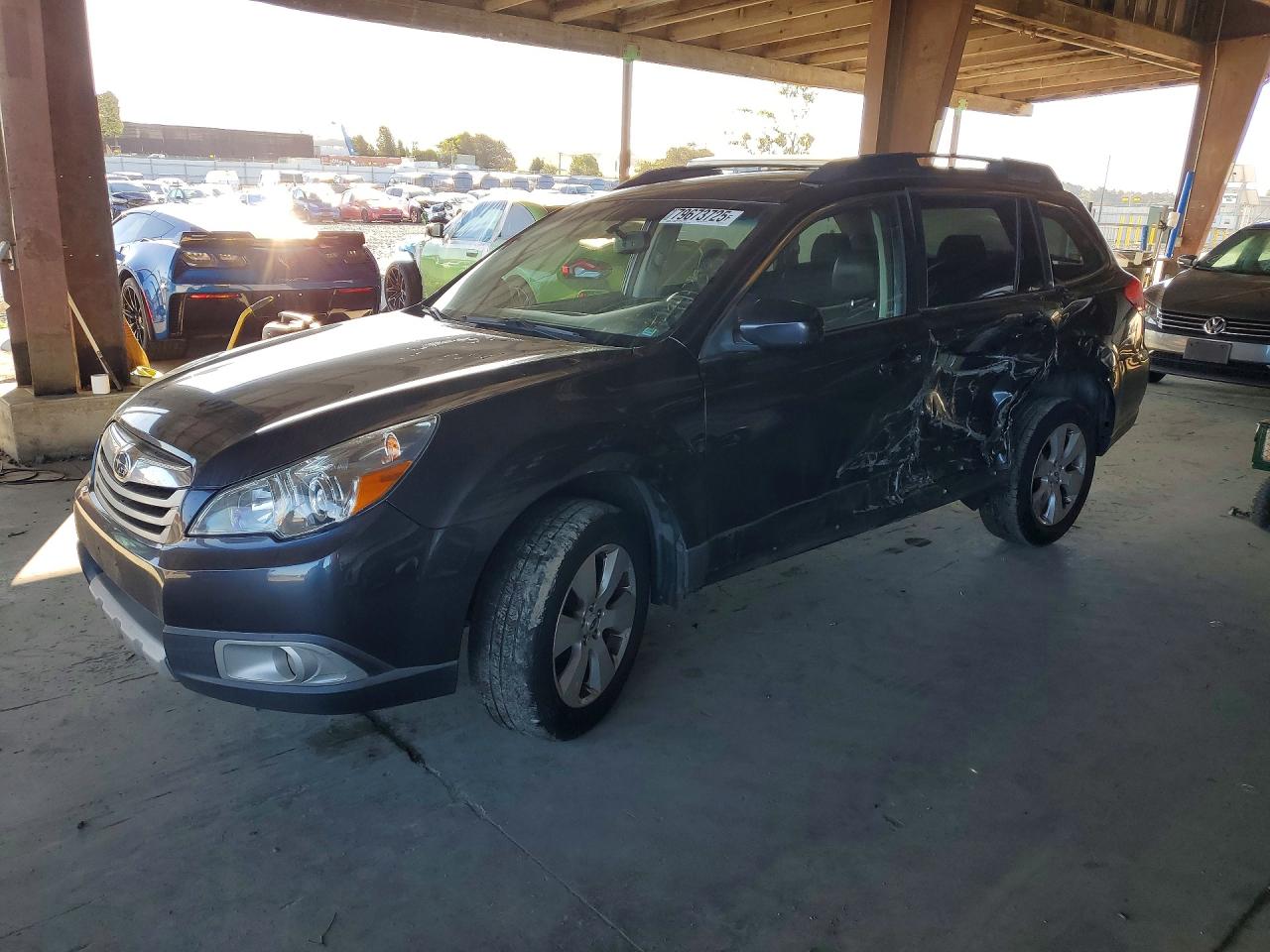 2012 SUBARU OUTBACK