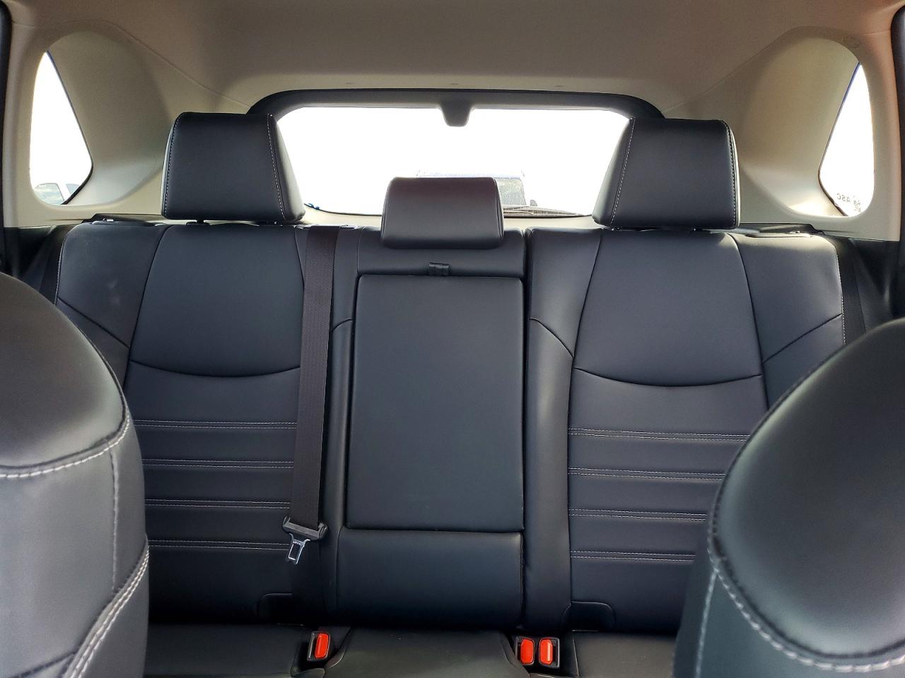 2019 TOYOTA RAV4 XLE PREMIUM photo 10