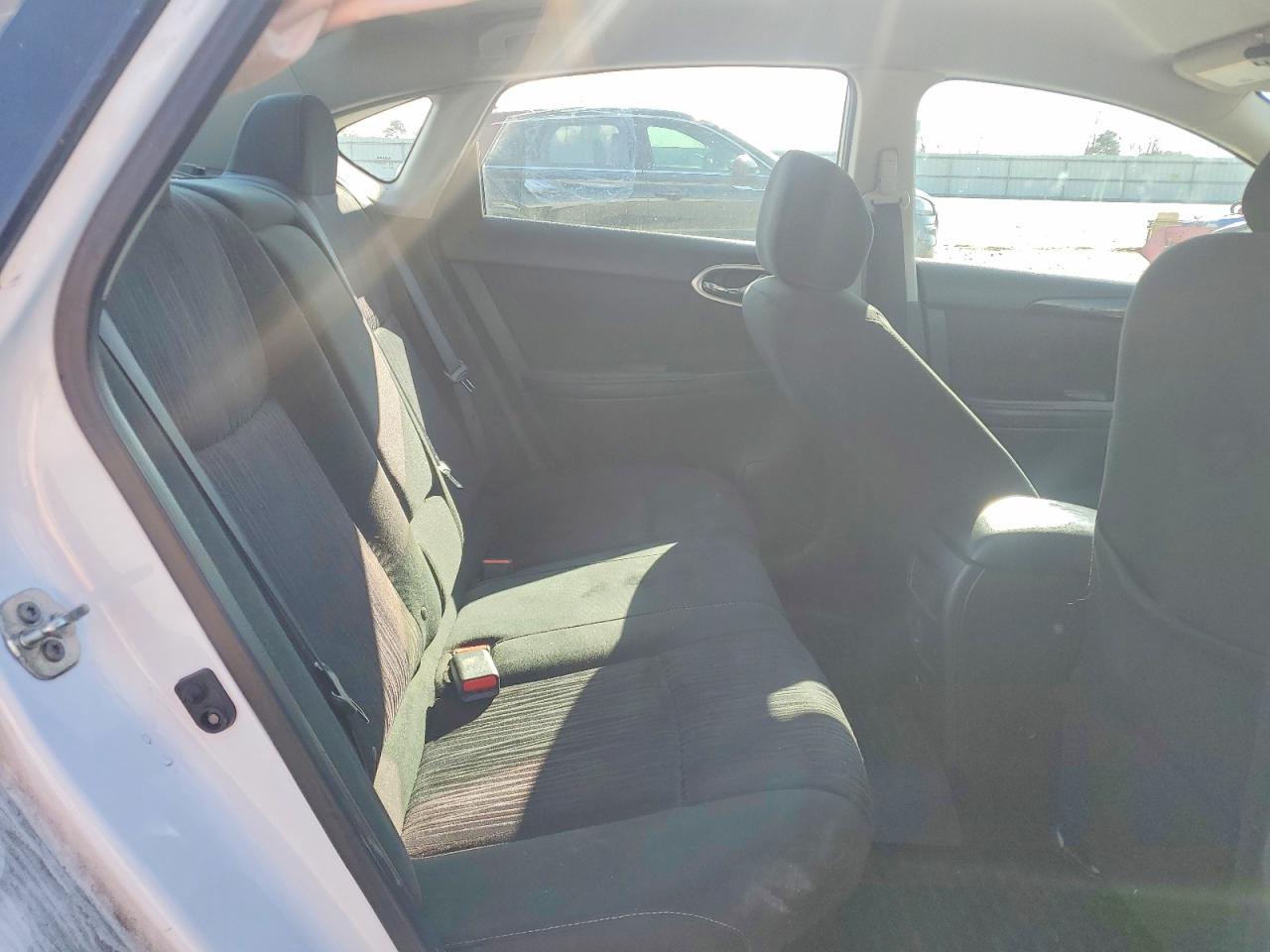 2019 NISSAN SENTRA SV photo 28
