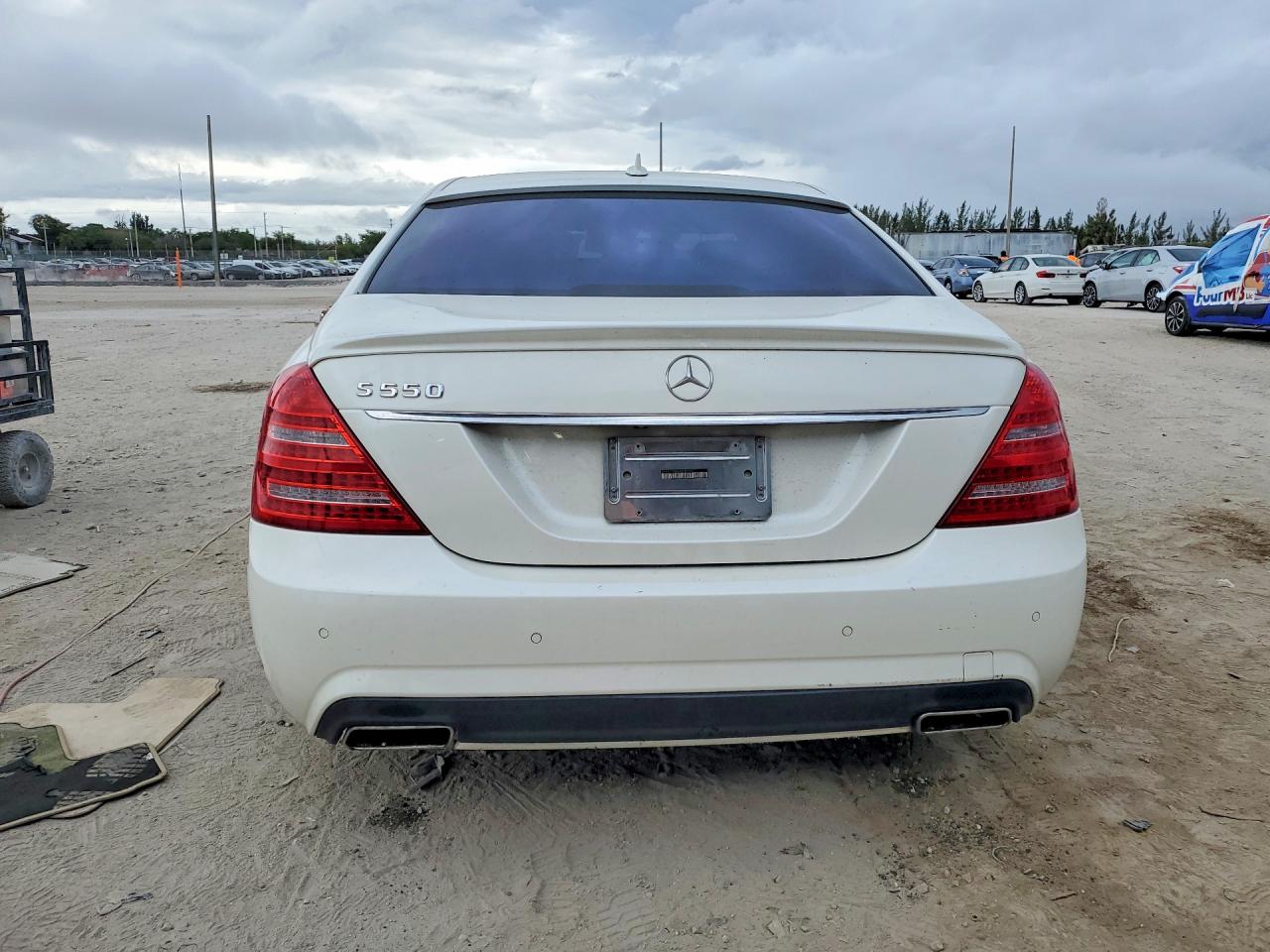 2010 MERCEDES-BENZ S 550 photo 11