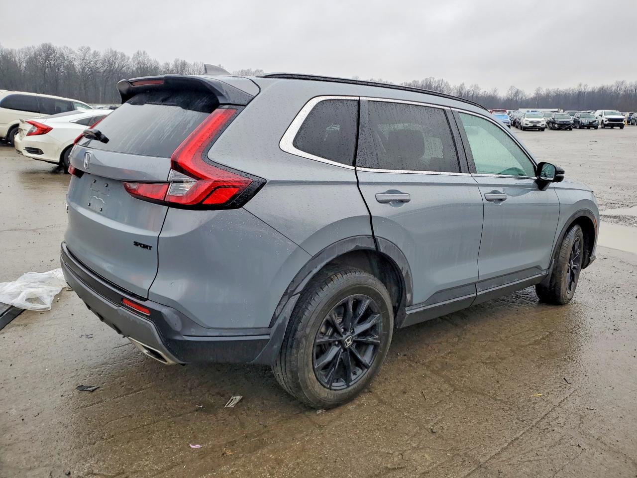 2025 HONDA CR-V SPORT photo 3