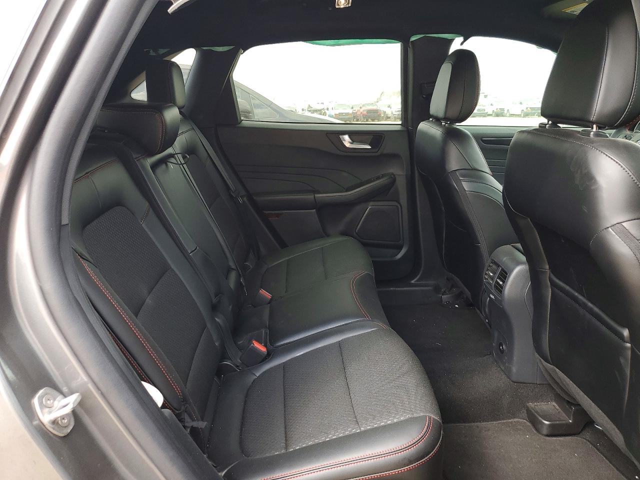 2025 FORD ESCAPE ST LINE photo 21