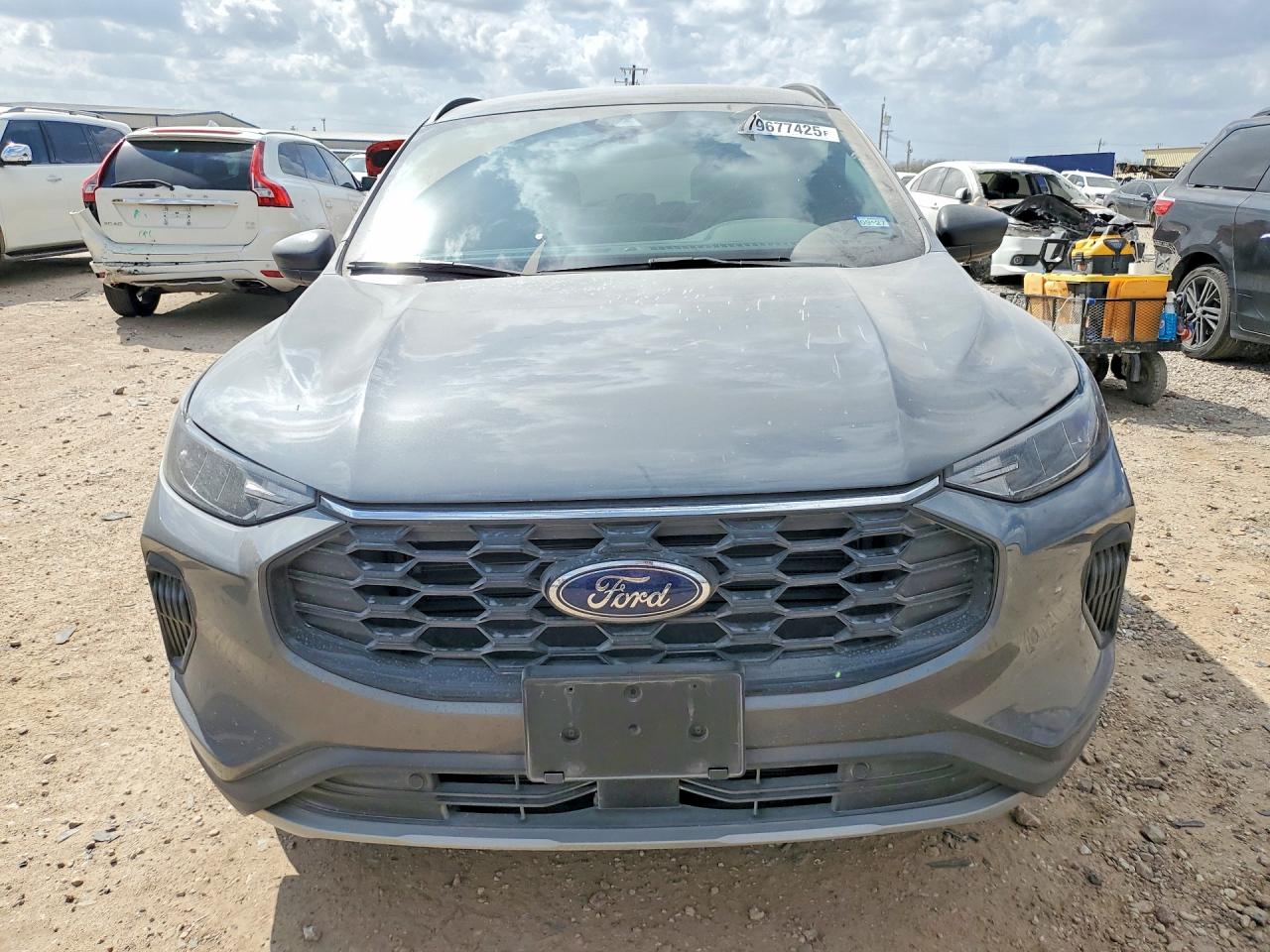 2025 FORD ESCAPE ST LINE photo 9