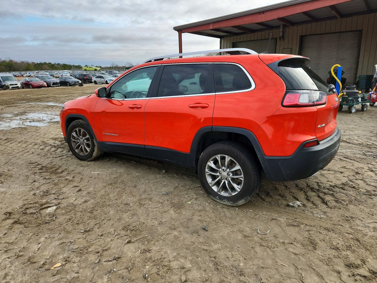 2021 JEEP CHEROKEE LATITUDE LUX photo 2