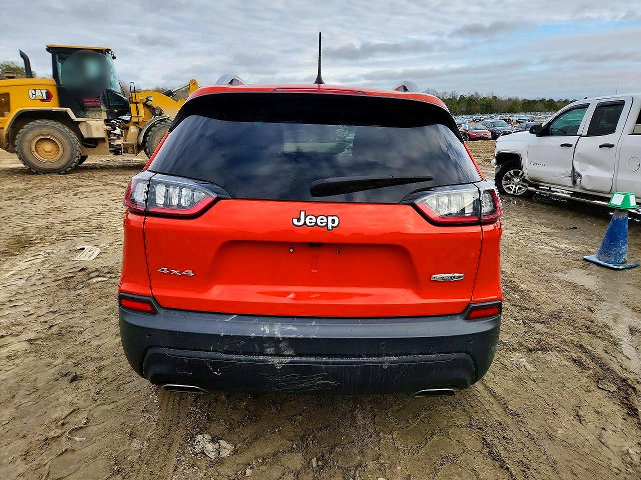2021 JEEP CHEROKEE LATITUDE LUX photo 6