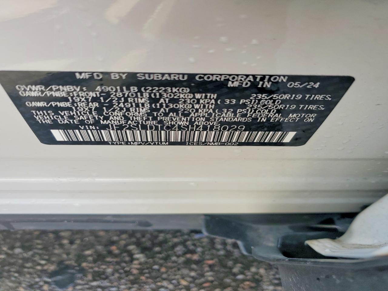 2025 SUBARU FORESTER TOURING photo 40