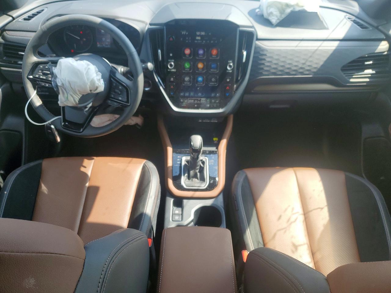 2025 SUBARU FORESTER TOURING photo 22