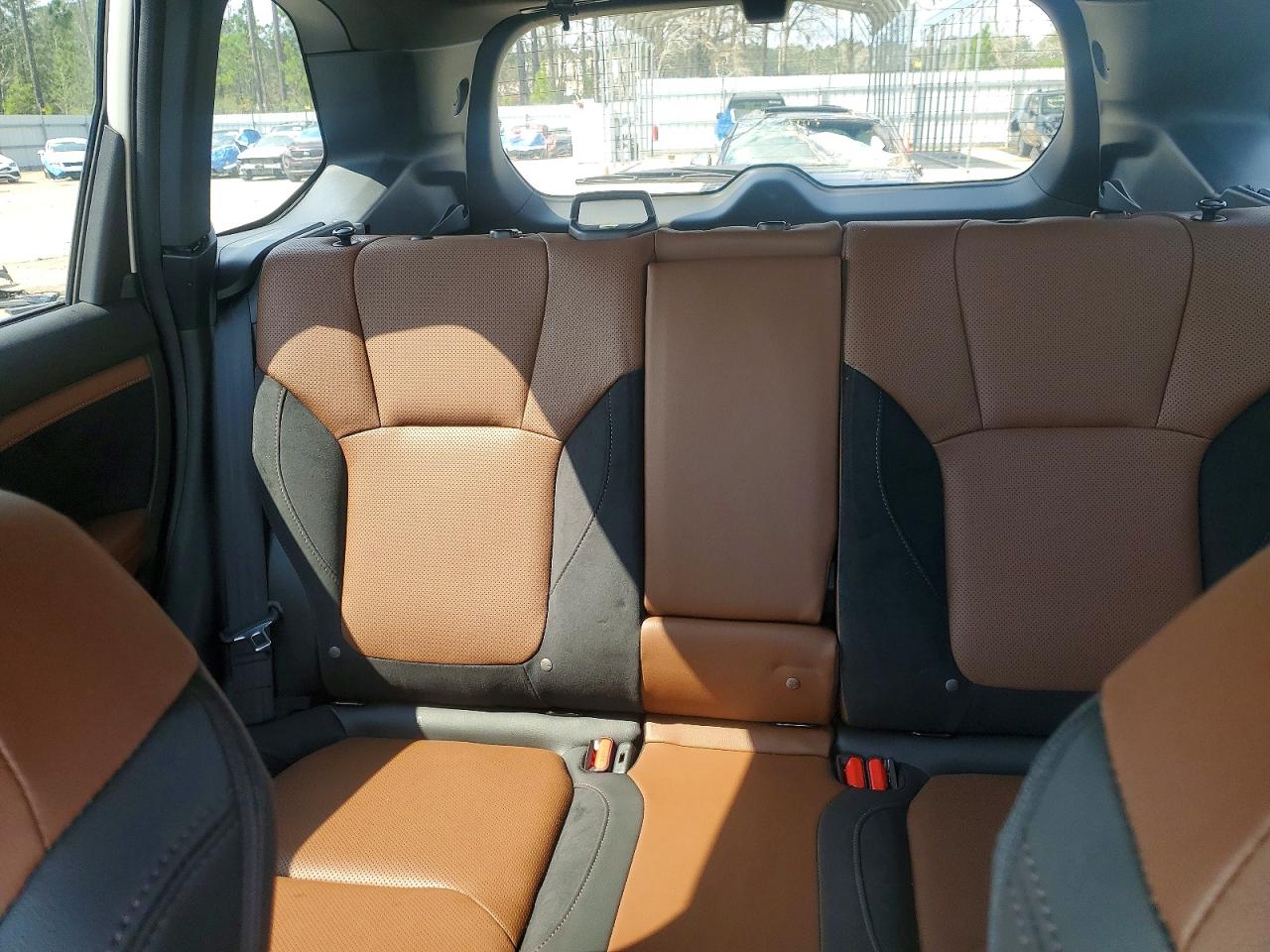 2025 SUBARU FORESTER TOURING photo 28