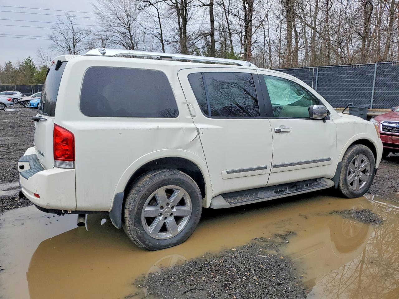 2011 NISSAN ARMADA SV photo 5