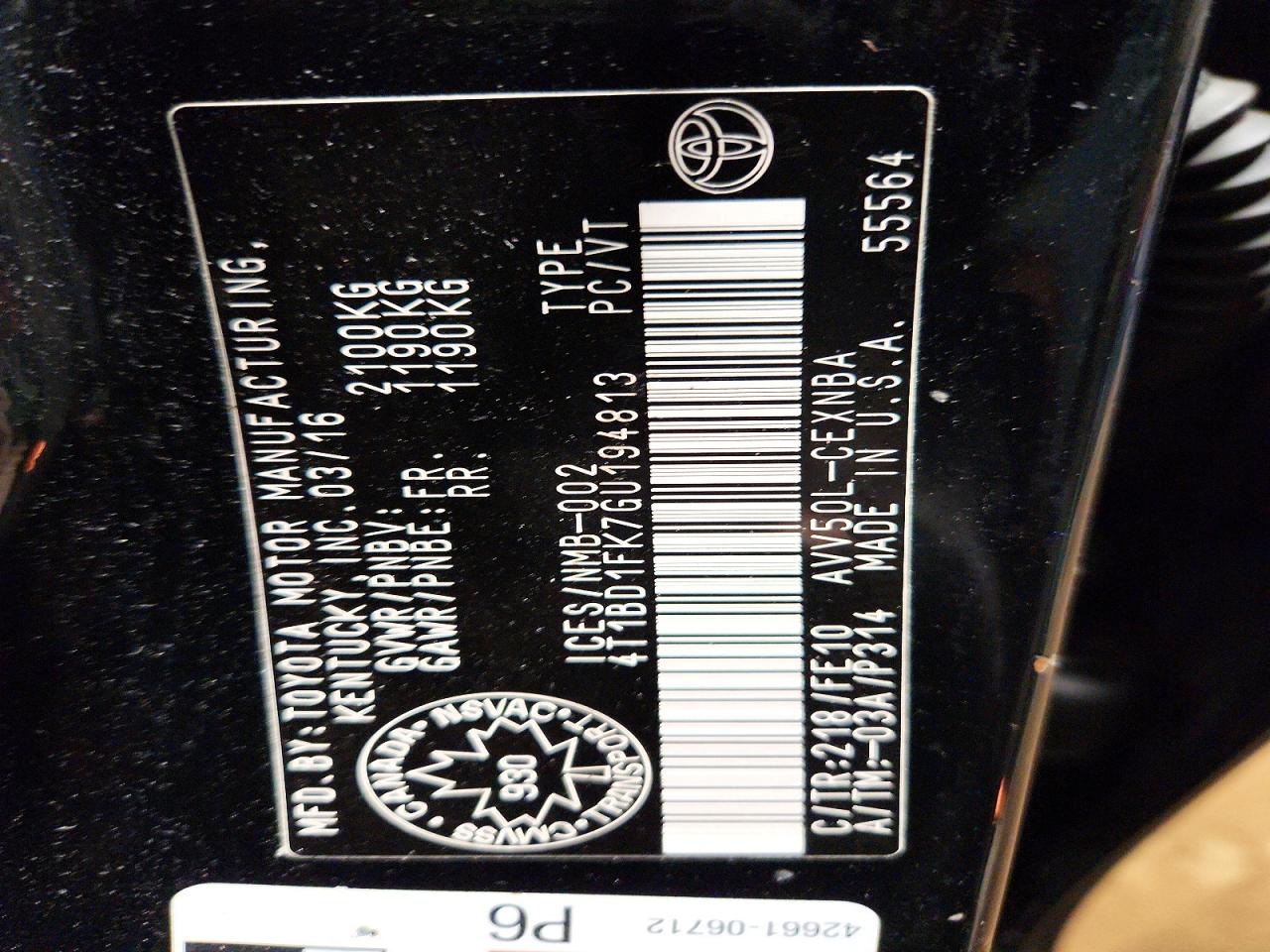 2016 TOYOTA CAMRY SE photo 25