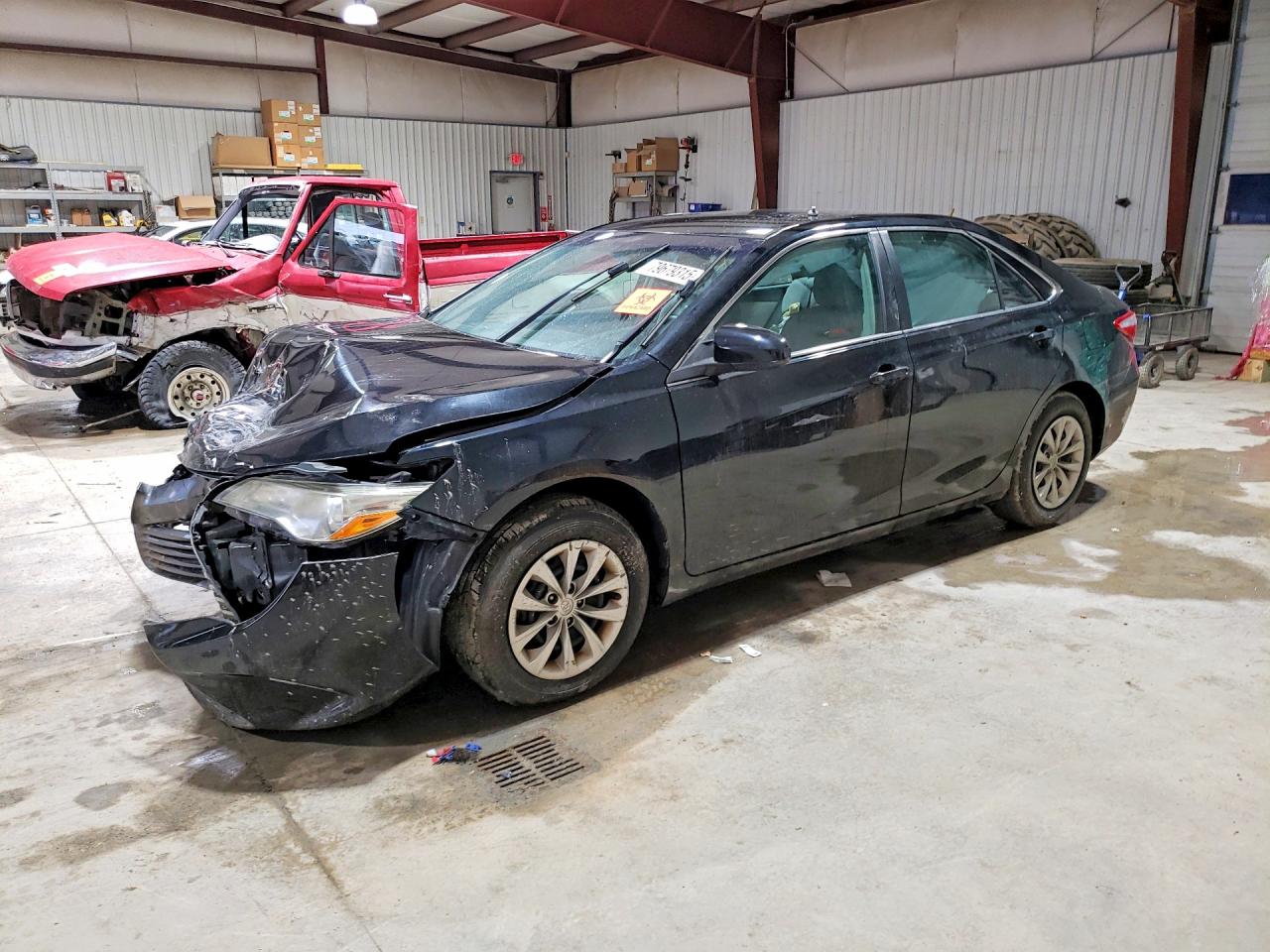 2015 TOYOTA CAMRY