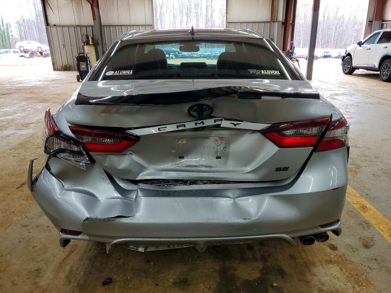 2022 TOYOTA CAMRY SE NIGHTSHADE photo 6