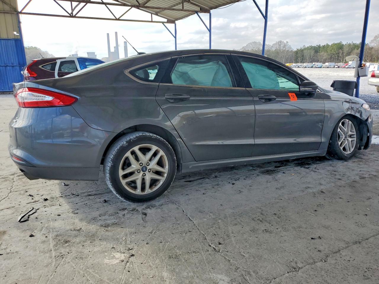 2016 FORD FUSION SE photo 3