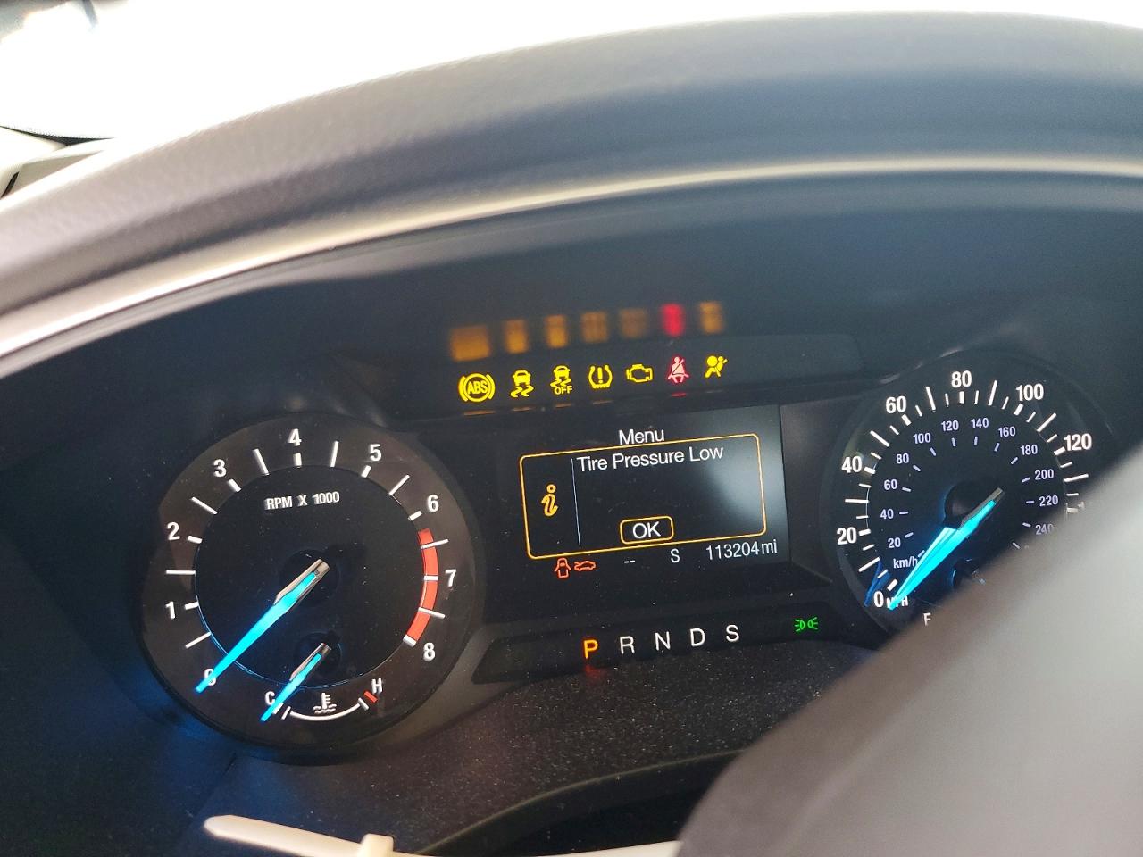 2016 FORD FUSION SE photo 9