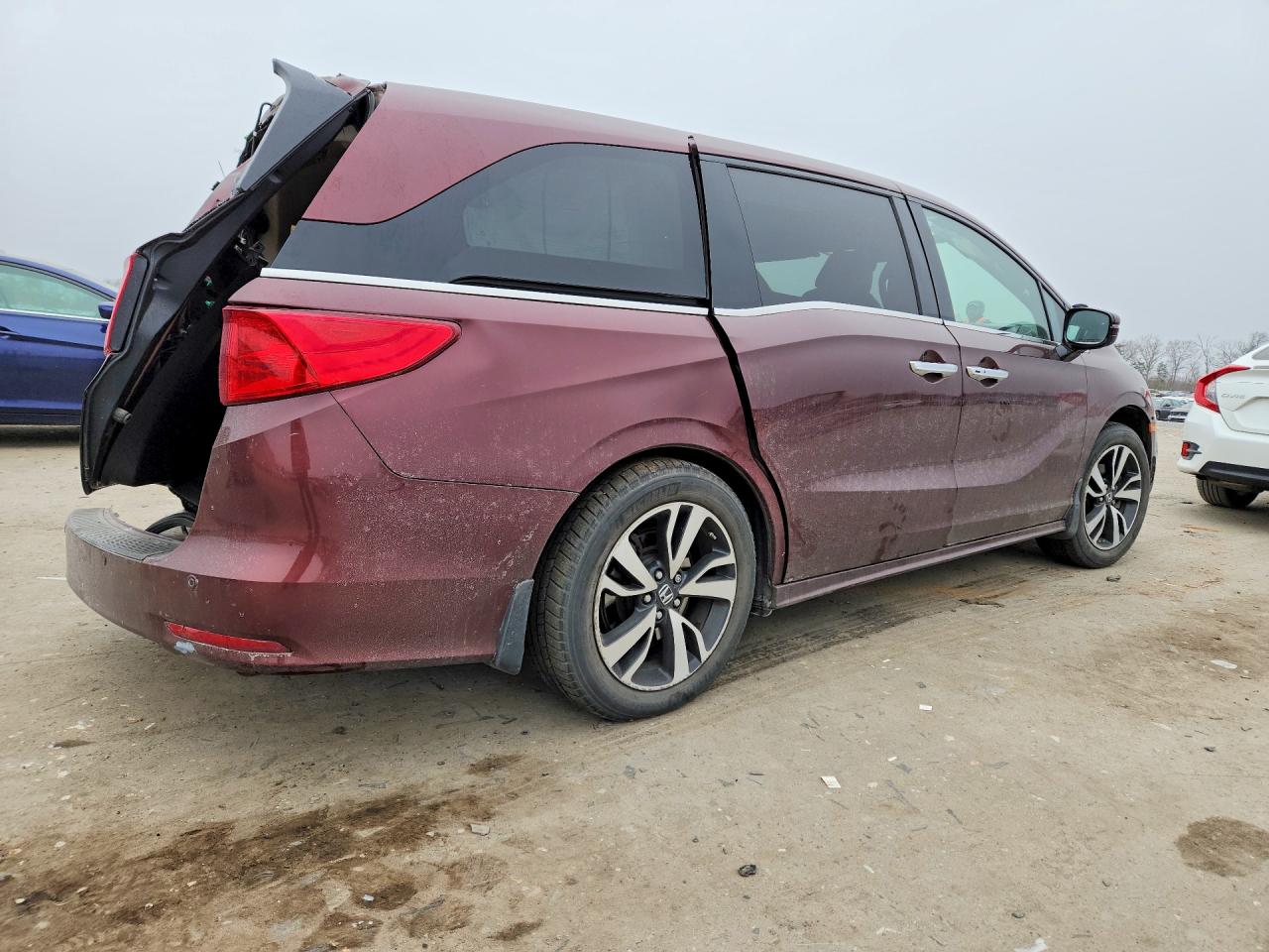 2019 HONDA ODYSSEY ELITE photo 3