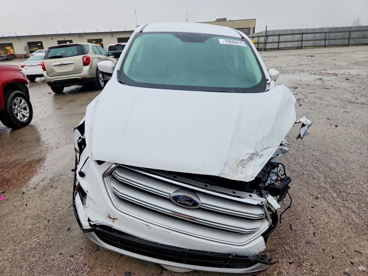 2019 FORD ESCAPE SE photo 9