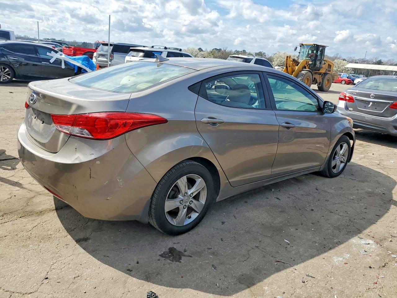 2013 HYUNDAI ELANTRA GLS photo 3