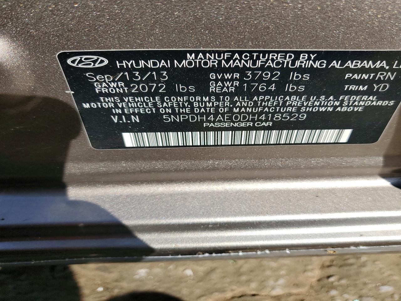 2013 HYUNDAI ELANTRA GLS photo 12
