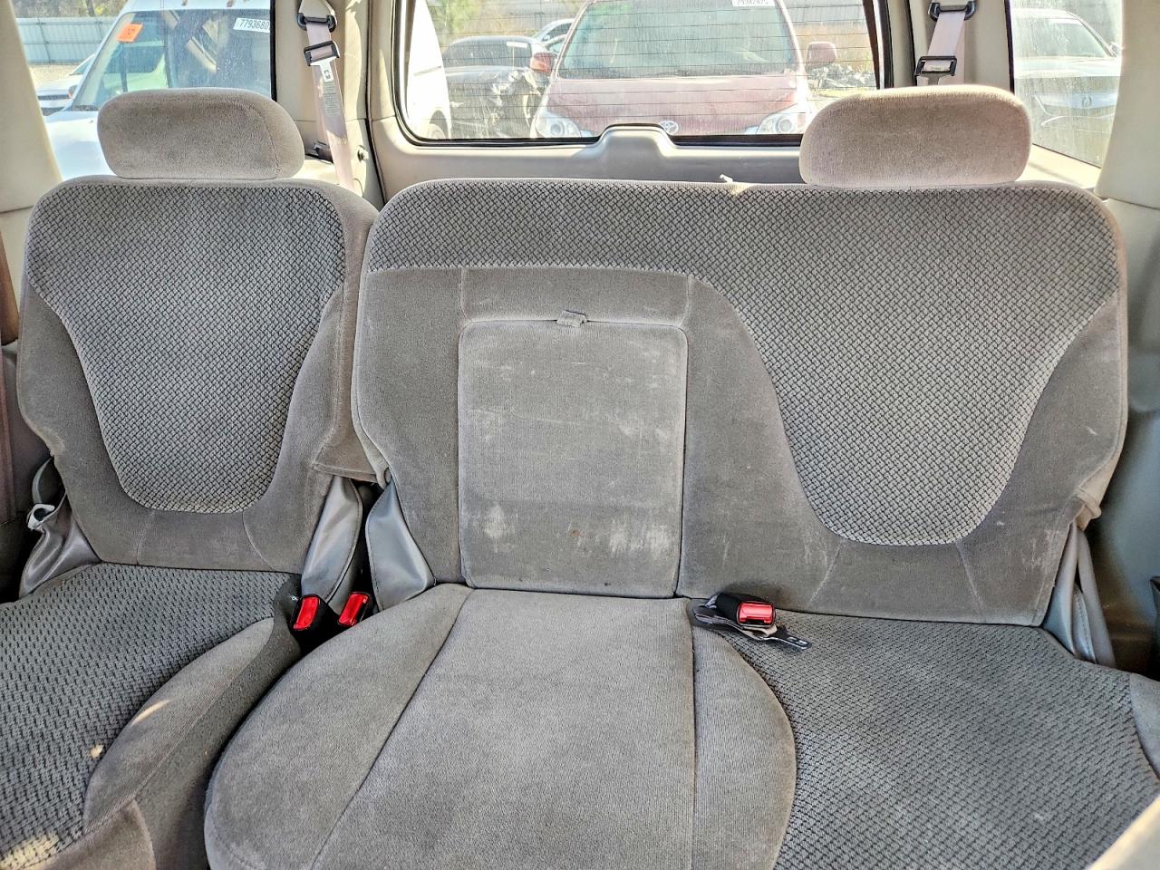 2002 FORD EXPEDITION XLT photo 19