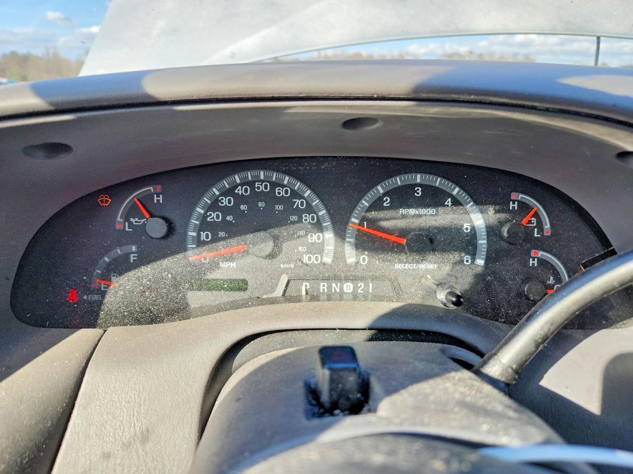 2002 FORD EXPEDITION XLT photo 17