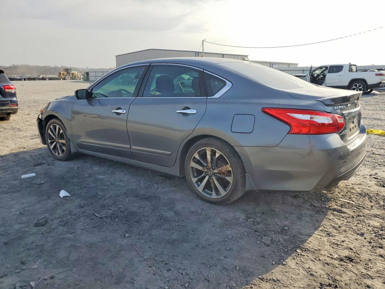2016 NISSAN ALTIMA 2.5 SR photo 4