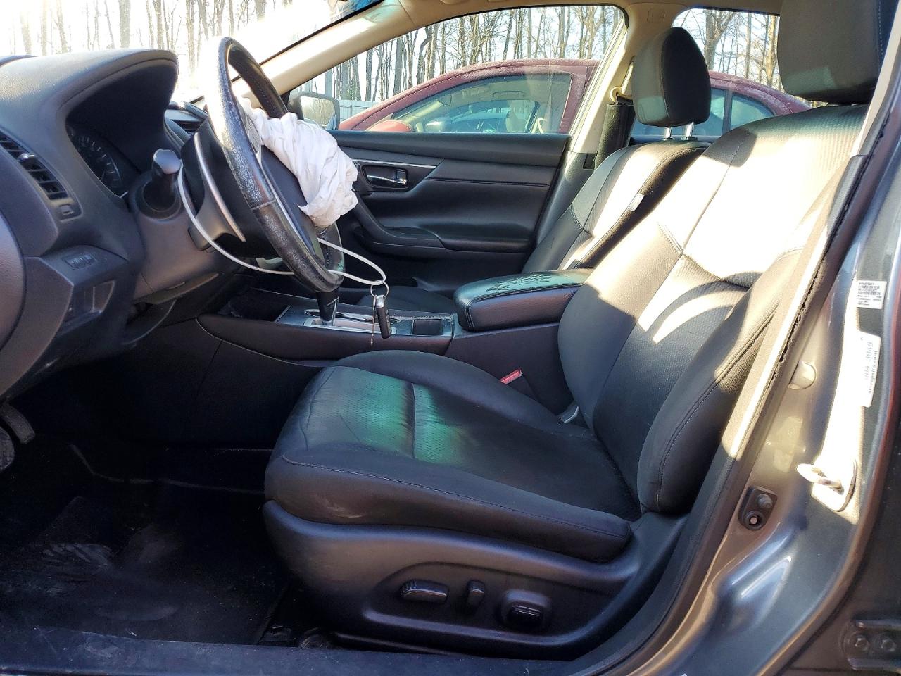 2016 NISSAN ALTIMA 2.5 SR photo 19