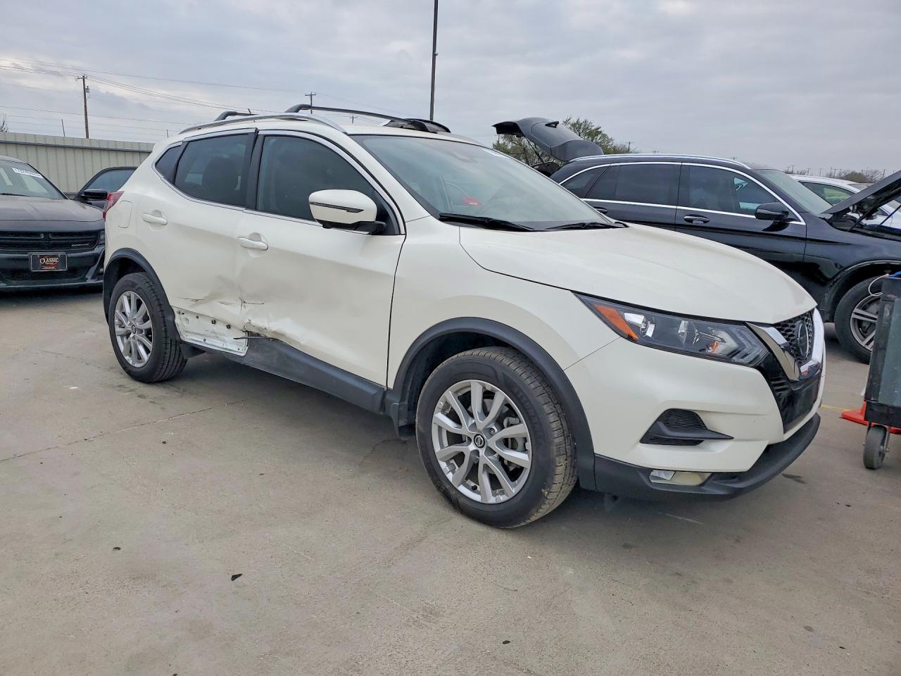 2020 NISSAN ROGUE SPORT SV photo 4