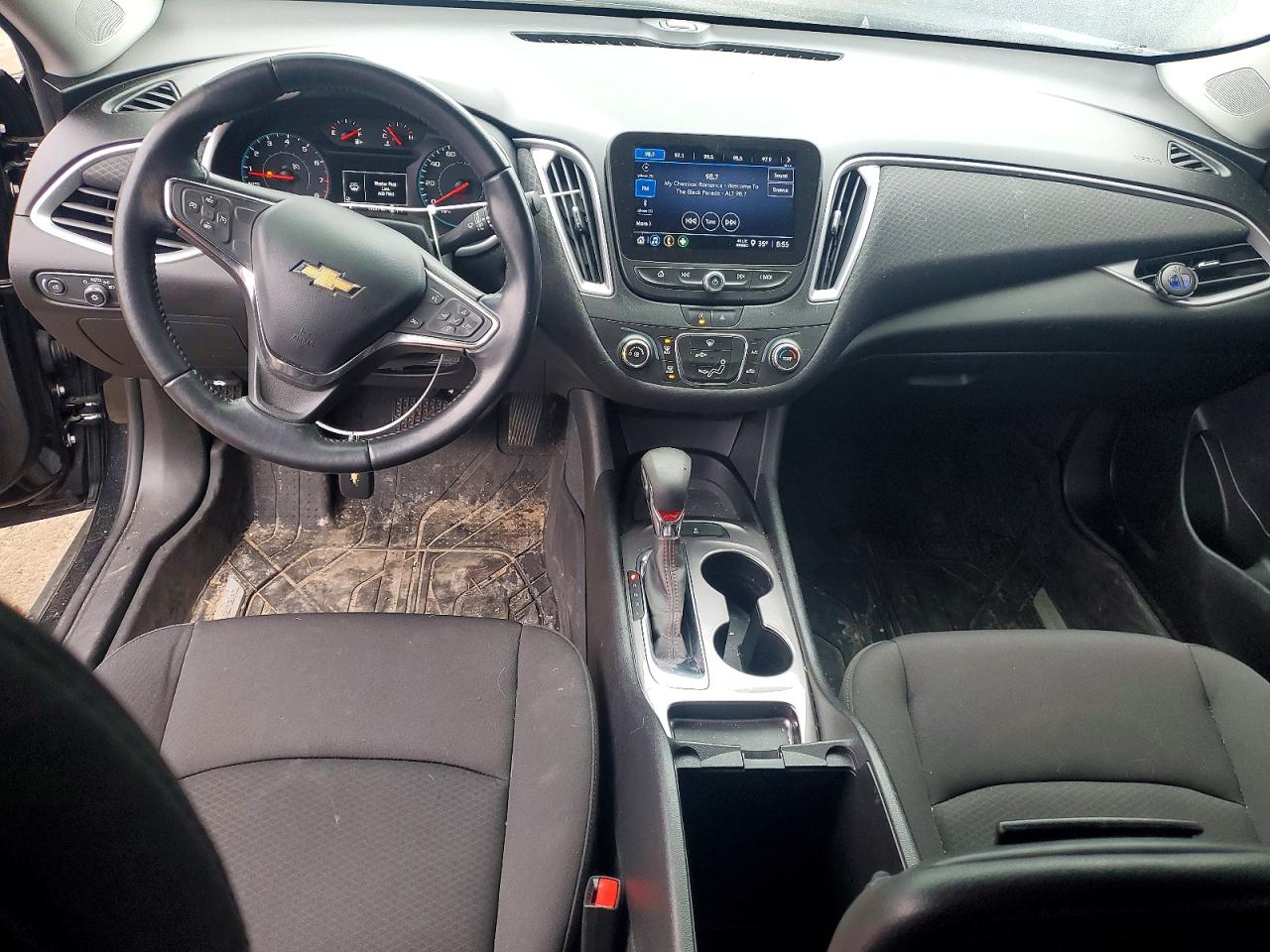 2021 CHEVROLET MALIBU RS photo 8