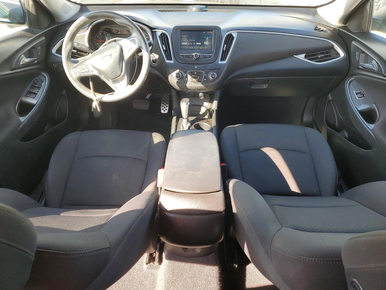 2016 CHEVROLET MALIBU LS photo 8