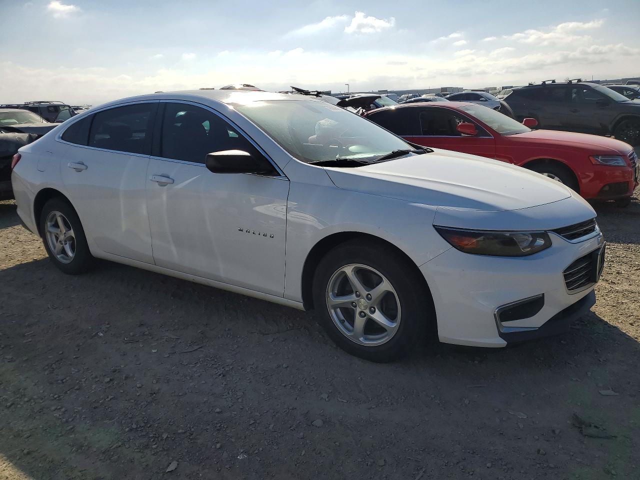 2016 CHEVROLET MALIBU LS photo 4