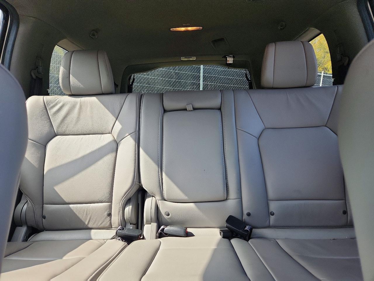 2013 HONDA PILOT EXL photo 10