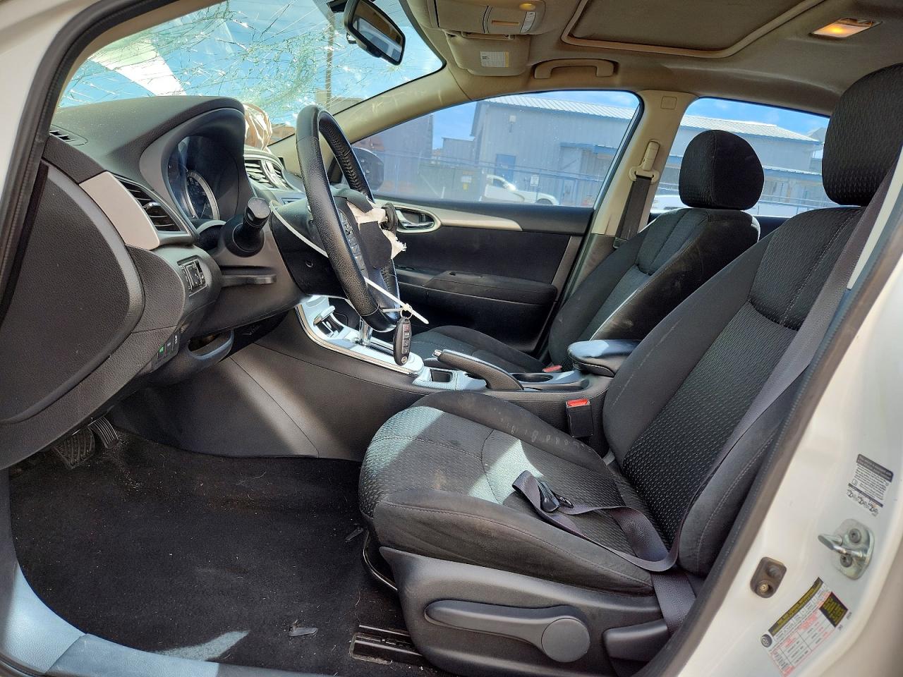 2013 NISSAN SENTRA S photo 13