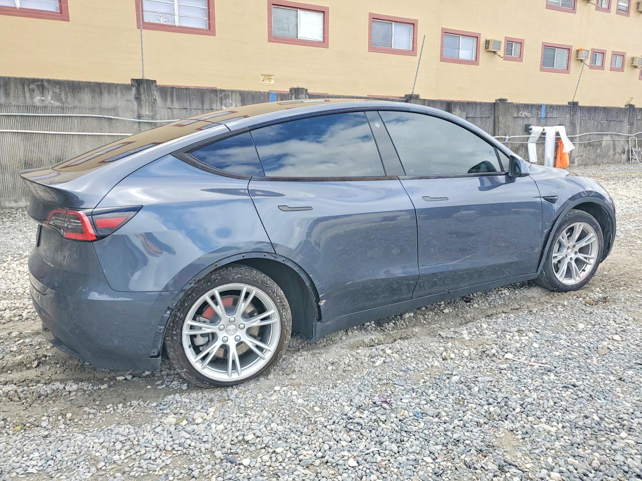 2021 TESLA MODEL Y photo 3