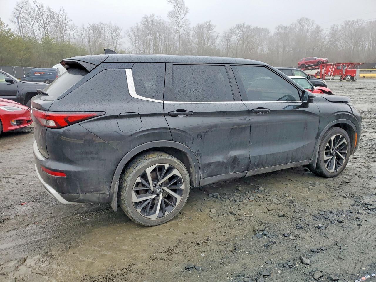 2024 MITSUBISHI OUTLANDER SE photo 7